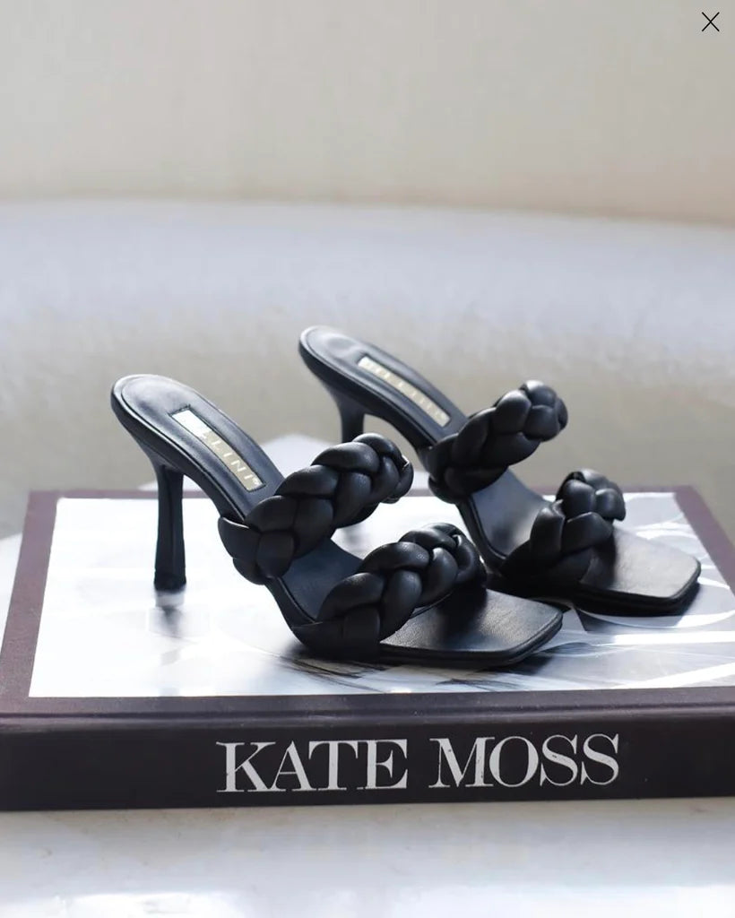 Shelby Heel In Black