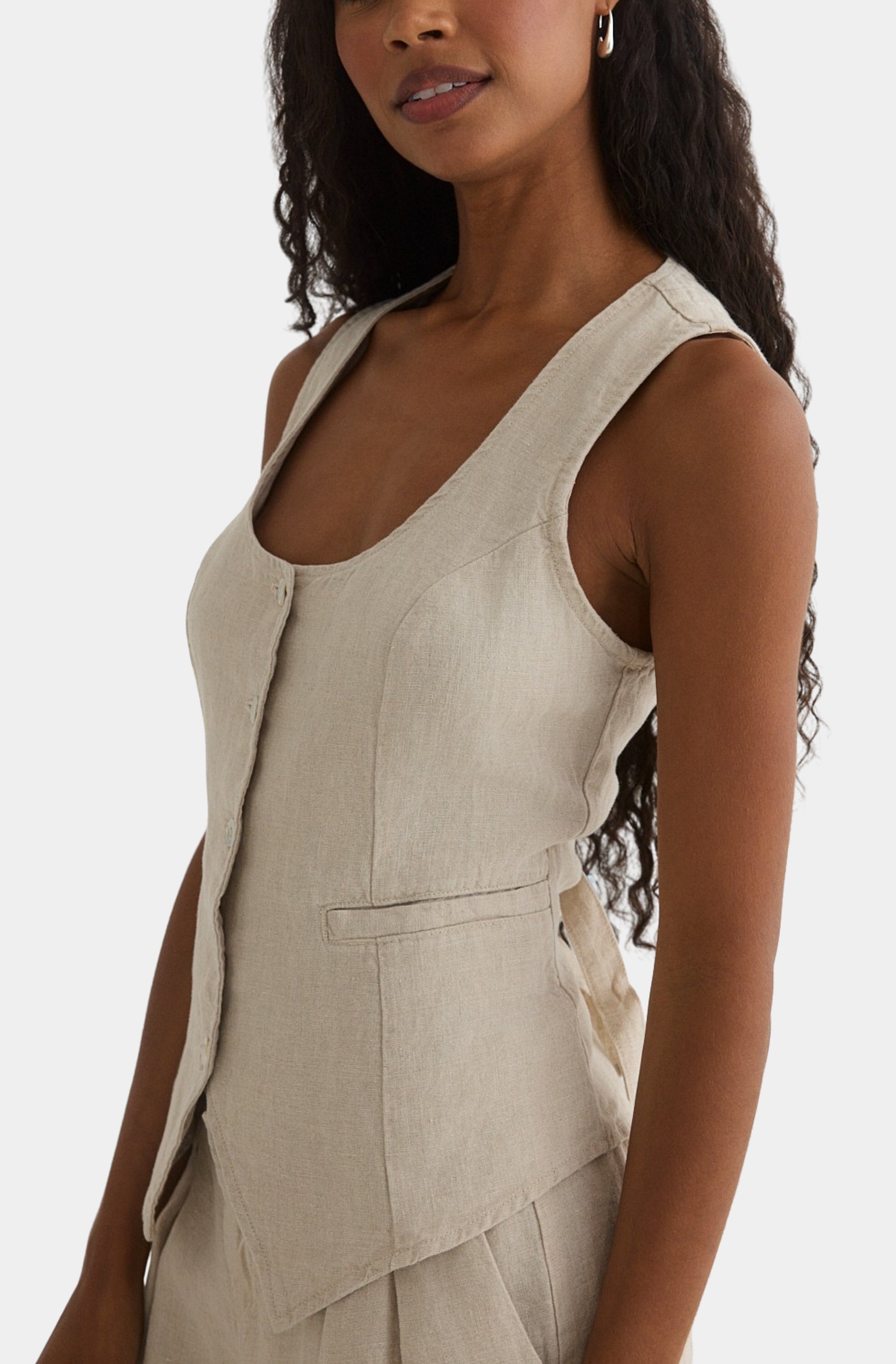 Scoop Neck Vest