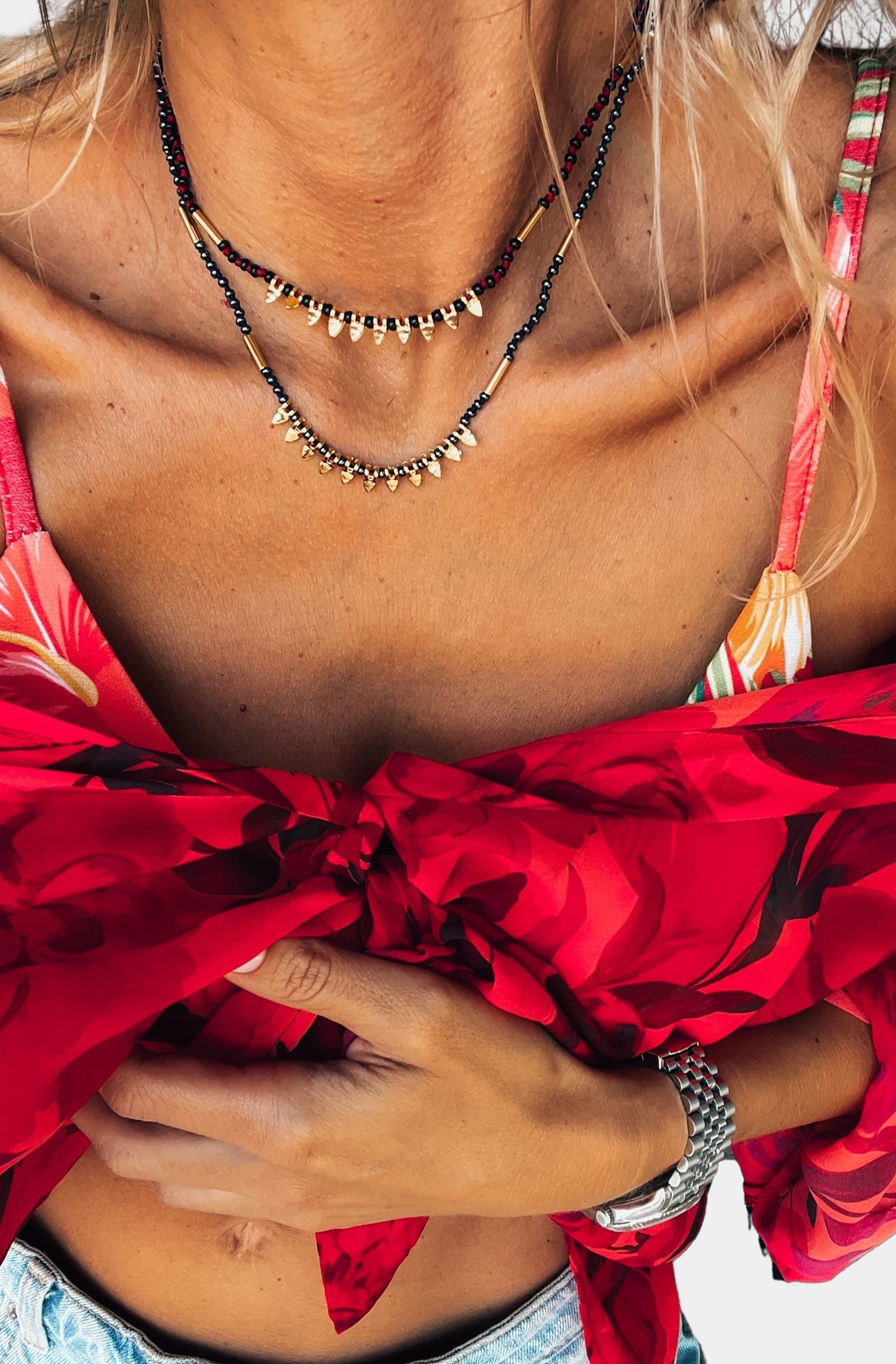 Delicate Handknotted Necklaces With Beads