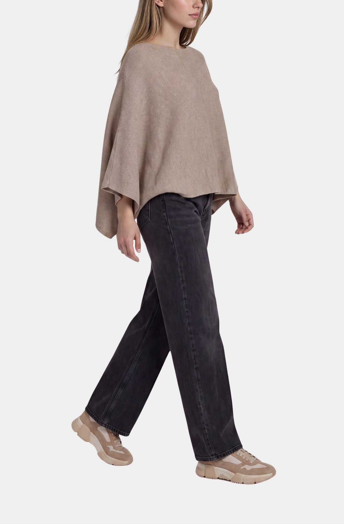 Lindalva Sweater