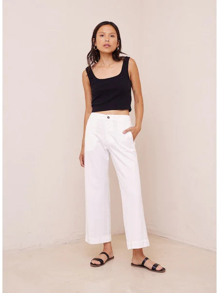 Claire Welt Pocket Crop
