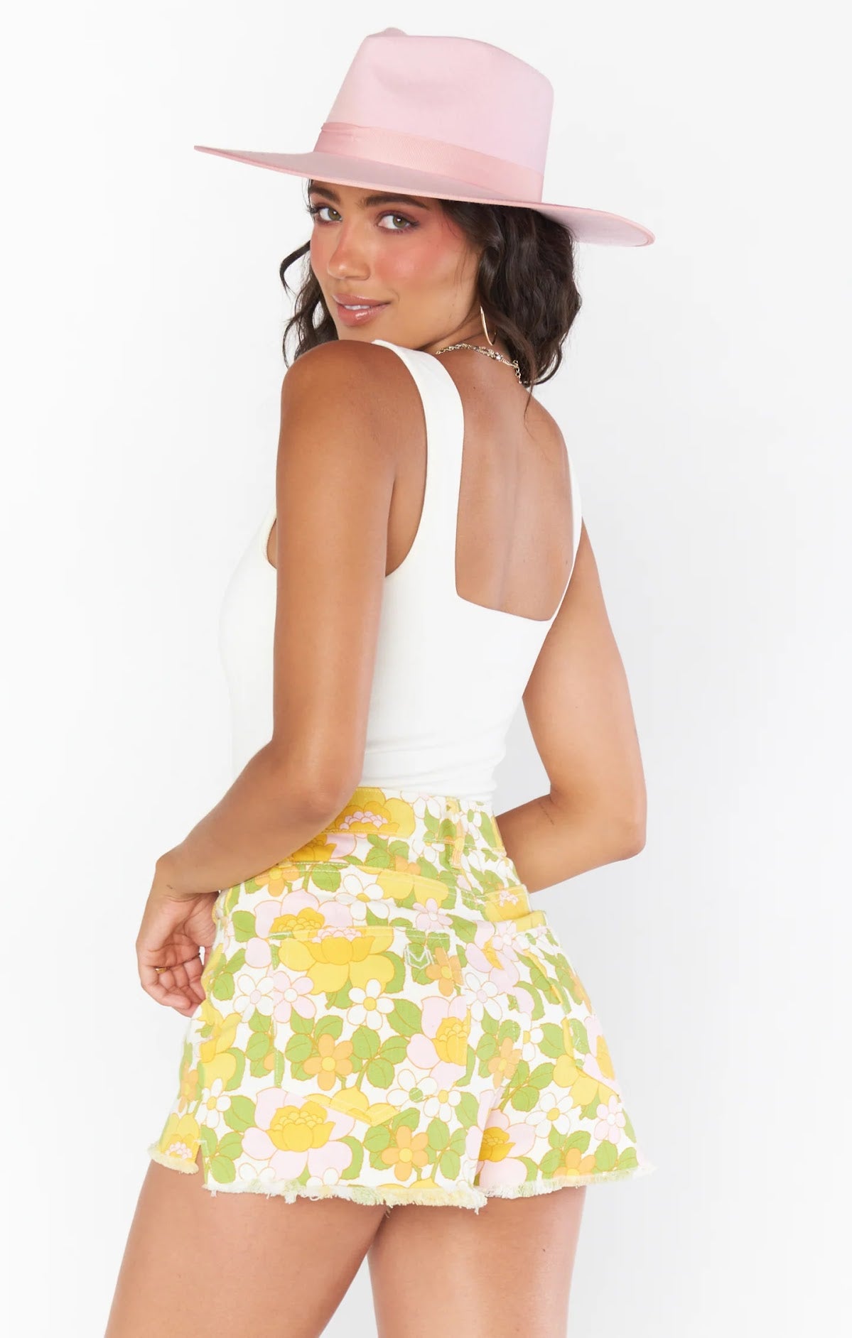 Arizona High Waisted Shorts in Fresh Floral